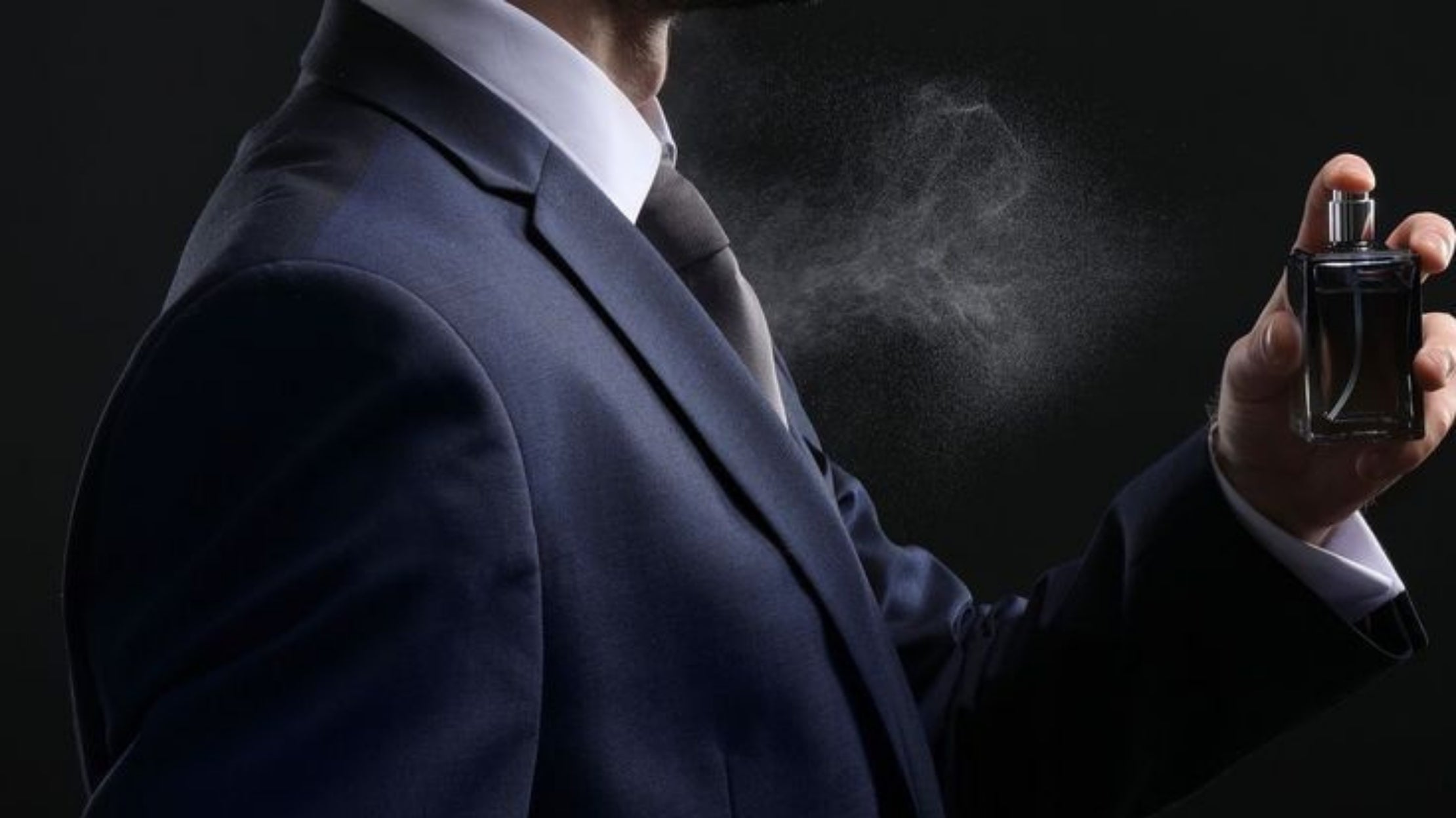 Top Perfume Picks for Men in UAE 2025 – Long-Lasting & Elegant Fragrances by Arooni Perfumes
